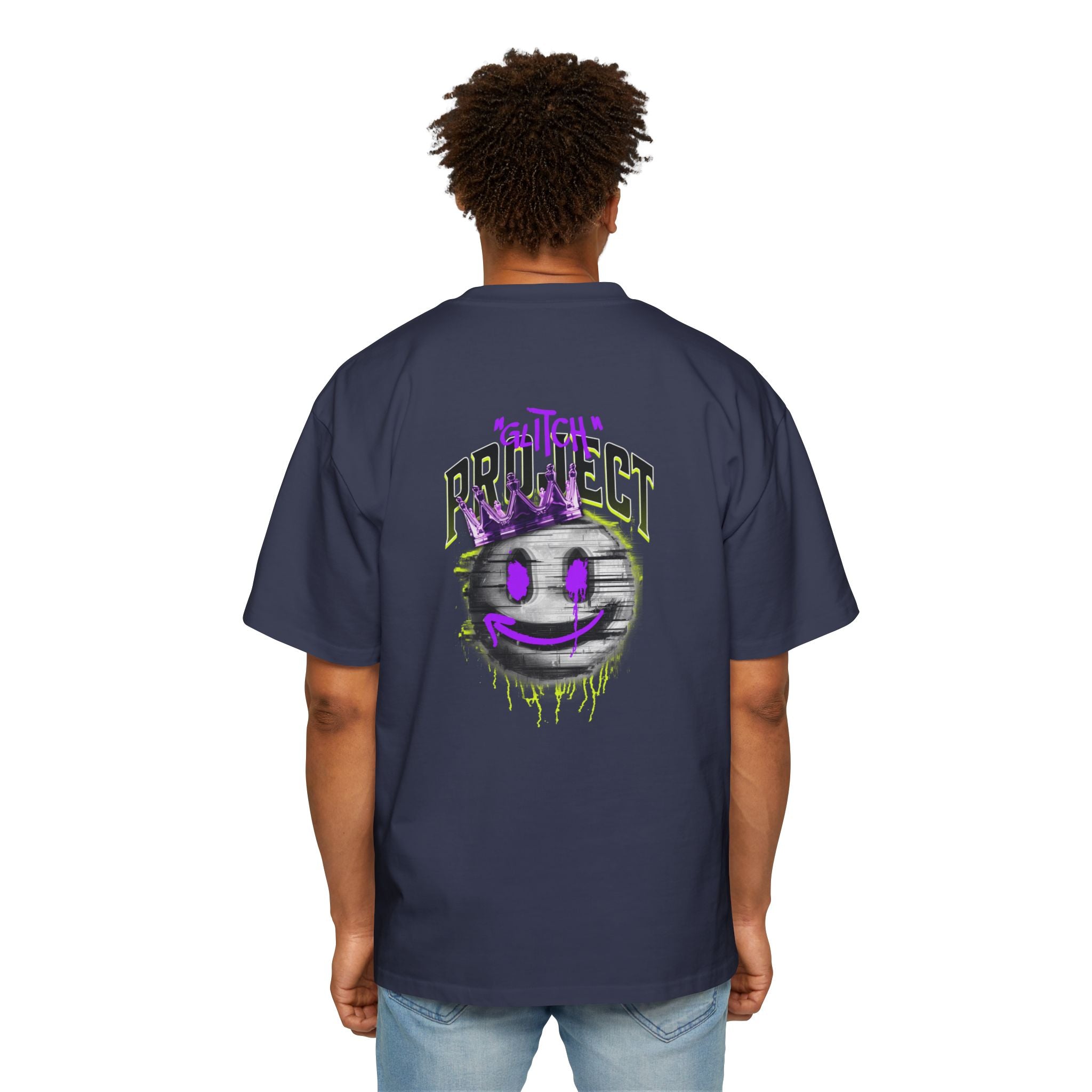 Oversized Graphic Tee with Smiley Design - Perfect for Casual Vibes and Streetwear Style.