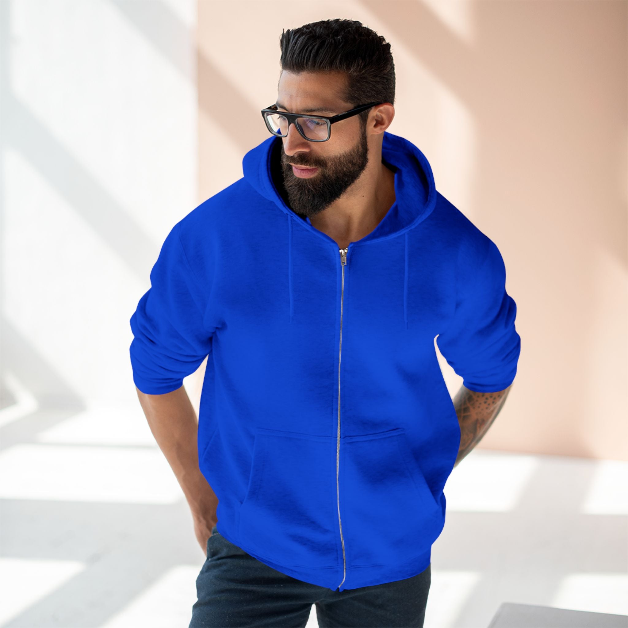 No Days Off Unisex Zip Hoodie - Motivational Athletic Wear for Fitness Enthusiasts