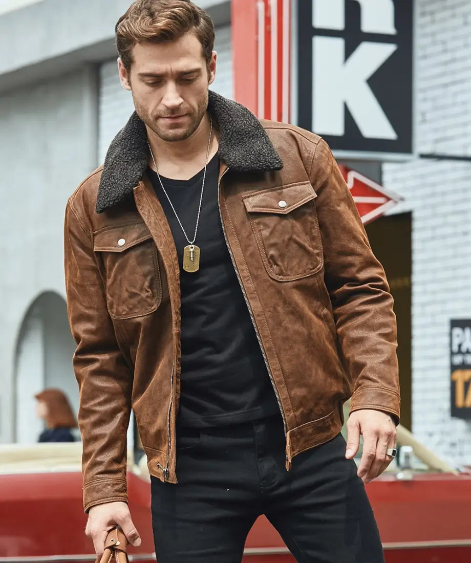 Men’s brown leather jacket
