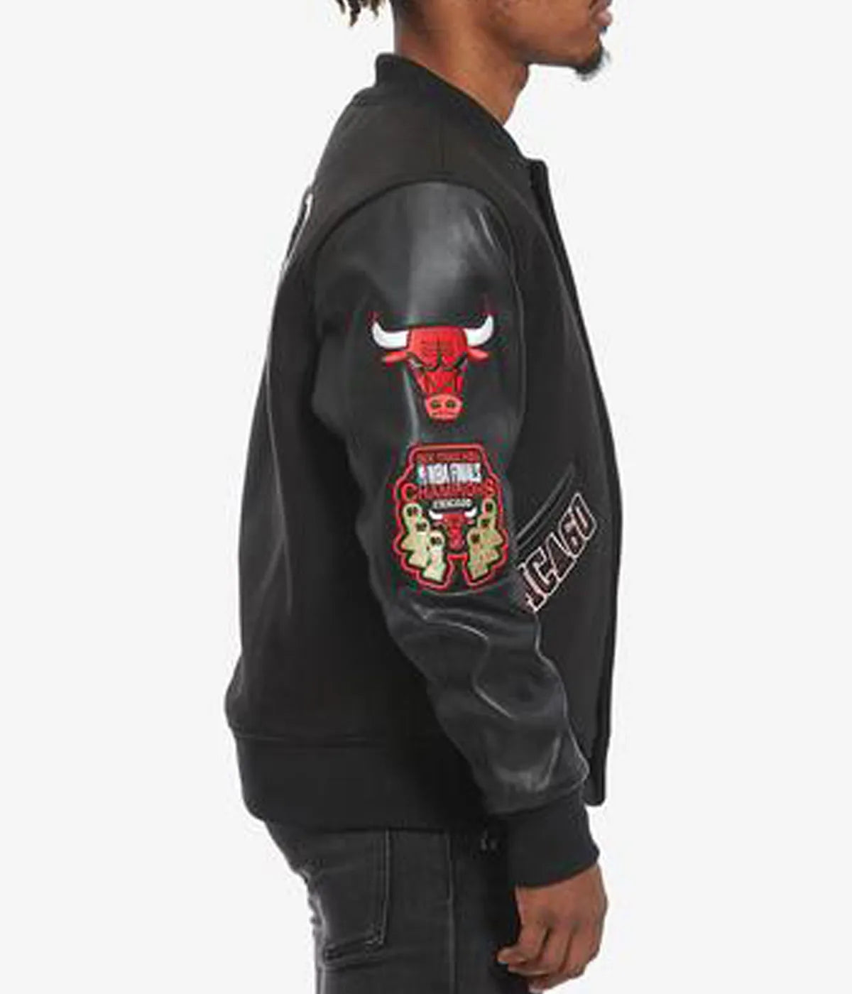 Men’s Standard Chicago Bulls Varsity Jacket