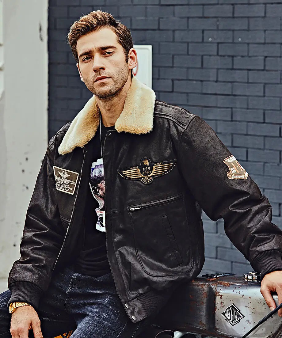 Men’s stylish bomber jacket
